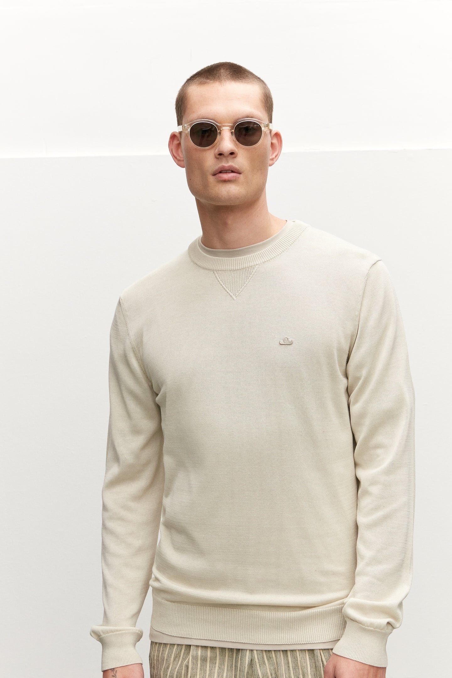 KOREAN KNITWEAR STONE 1