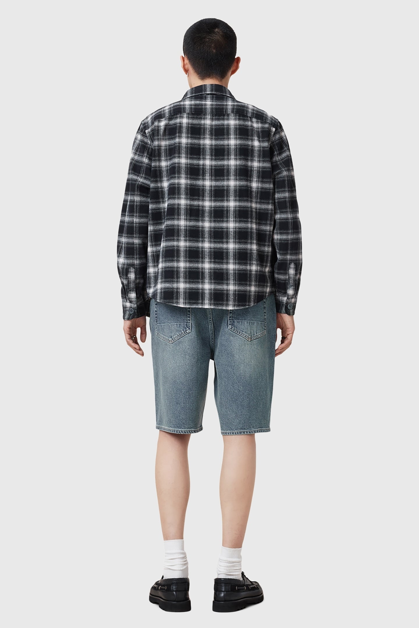 SWITCH SHORT WORN INDIGO BLUE 6