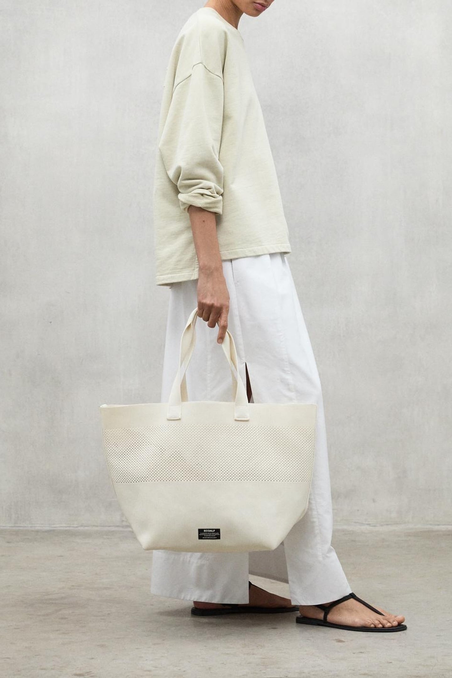 OCEAN TIKAALF BEACH OFF WHITE 3