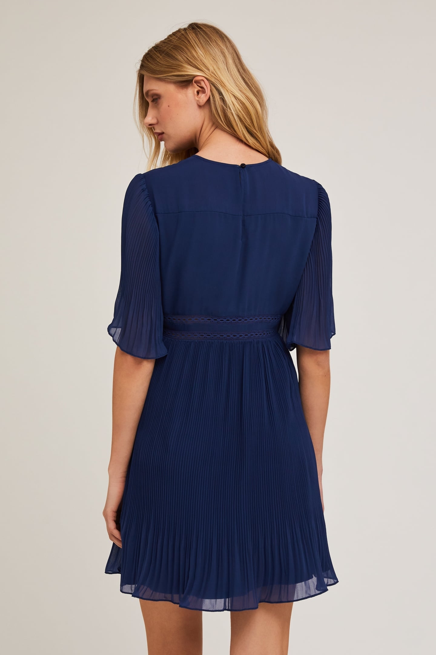 EMBROIDERED DRESS WITH PLEATED DETAILS BLUE 2