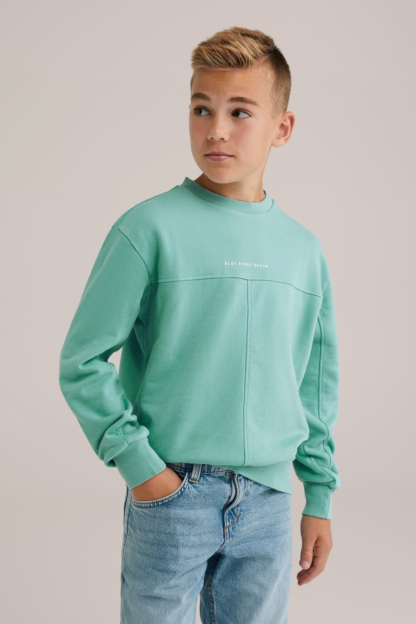 SWEATER LIGHT BLUE 2