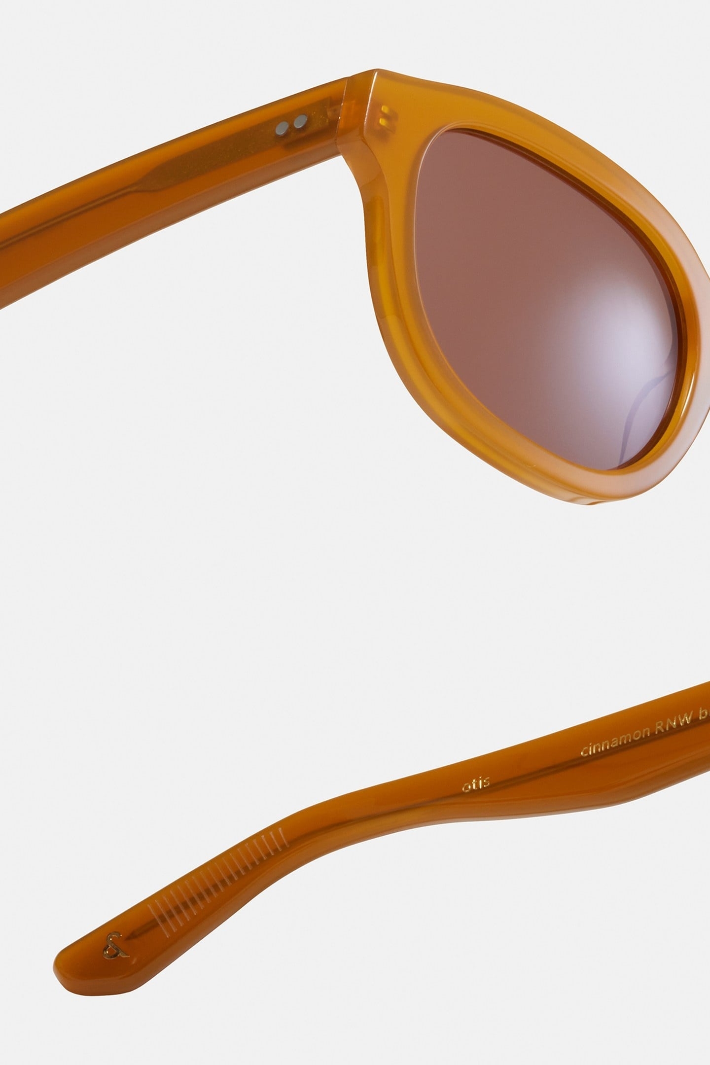 OTIS LARGE CINNAMON SUN 4