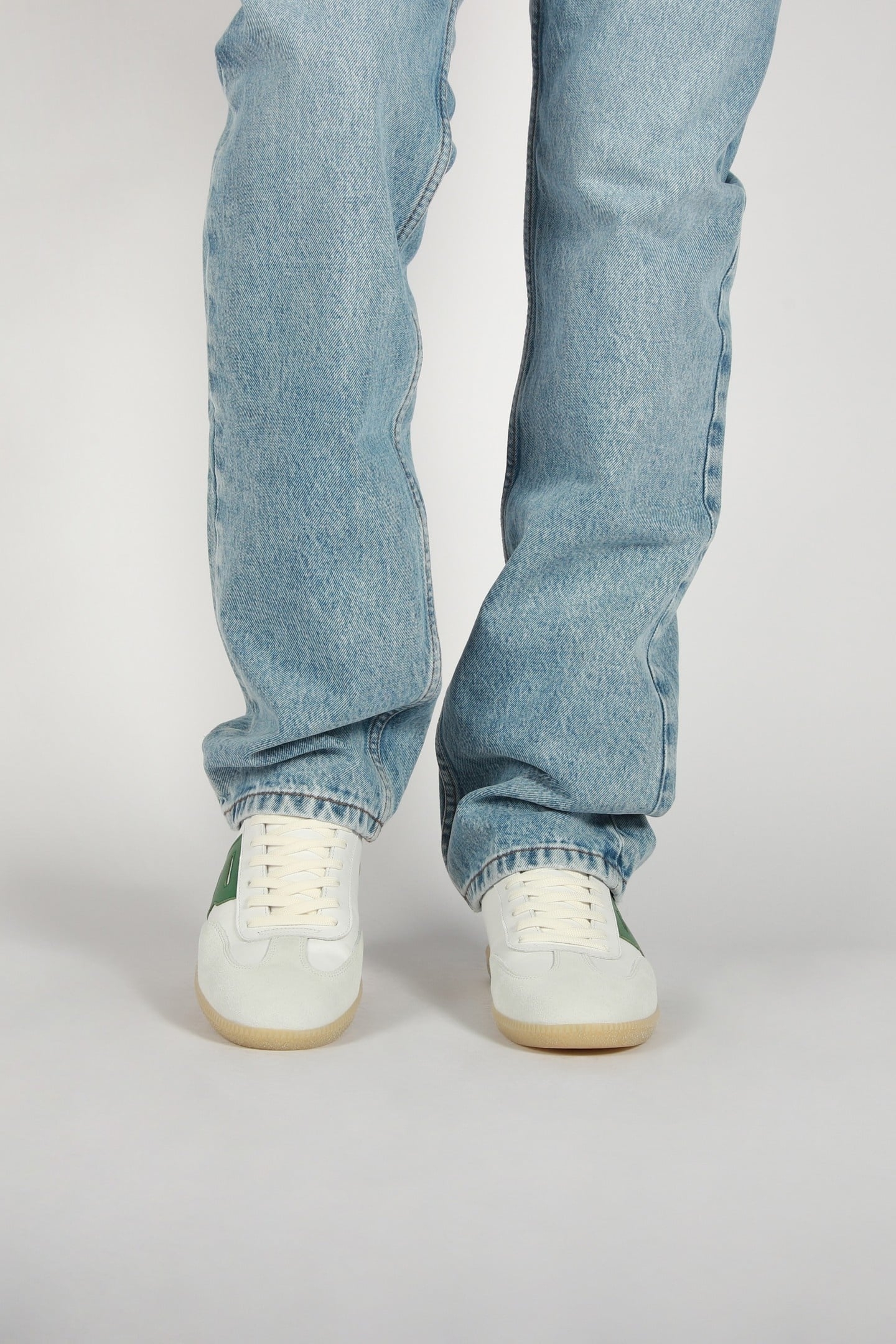 LIME WREN WHITE GREEN 2