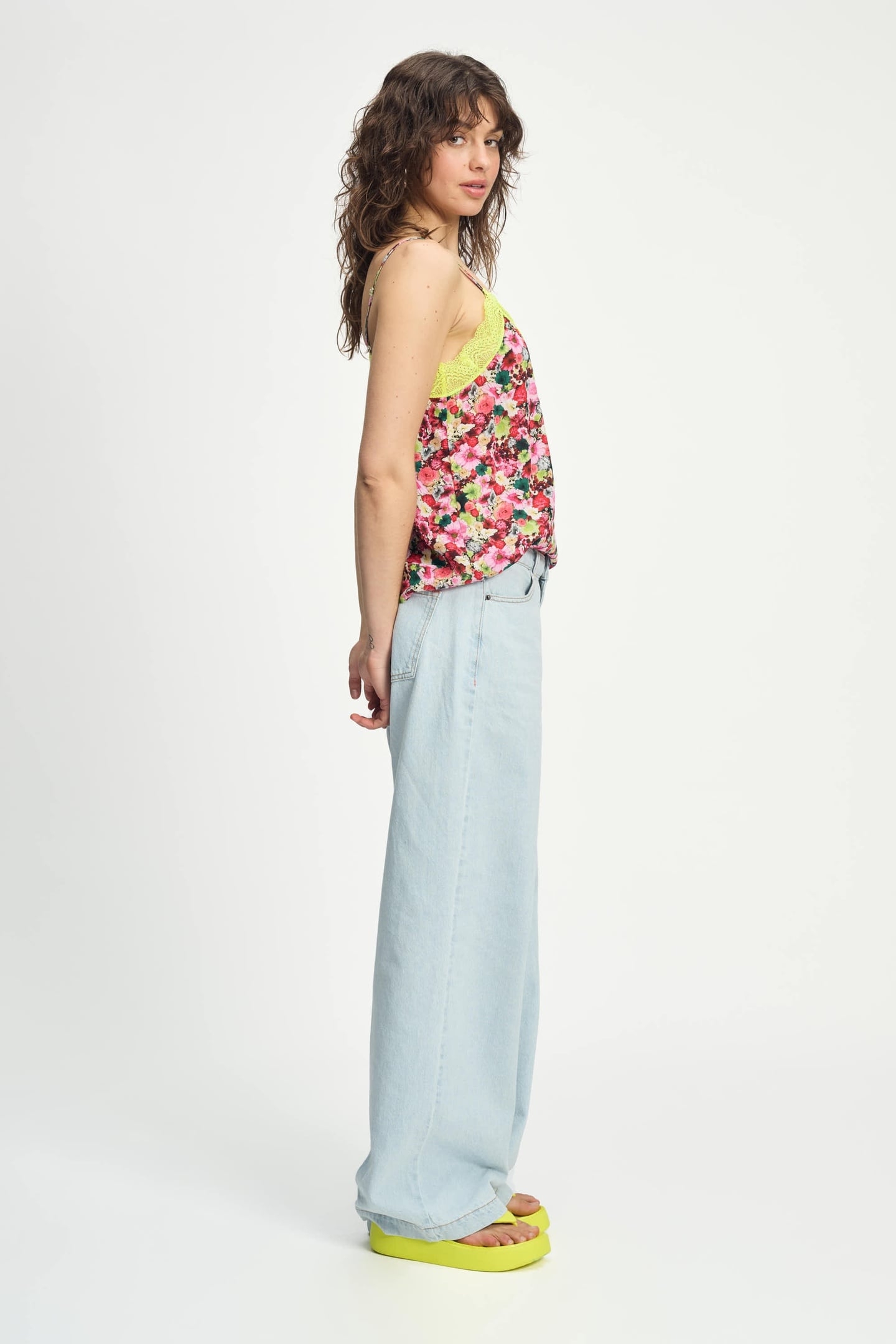TOP - CAMI LOVE BOUQUET 4