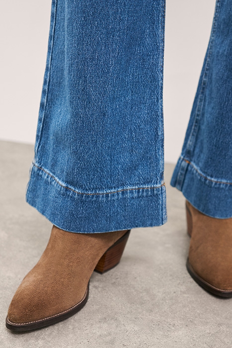 FLARE JEAN MID DENIM 3