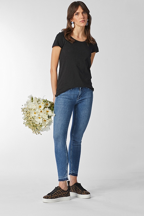 ORGANIC SLUB SHIRT BLACK 2