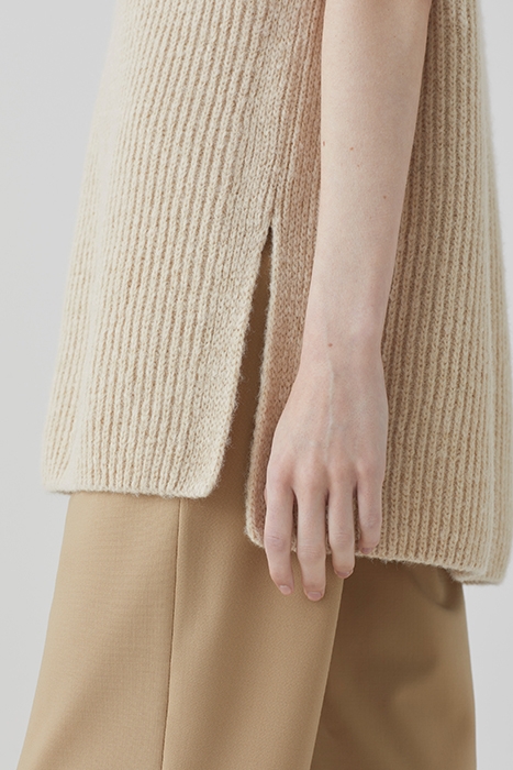 CREW NECK TABARD KNITS ECRU 6