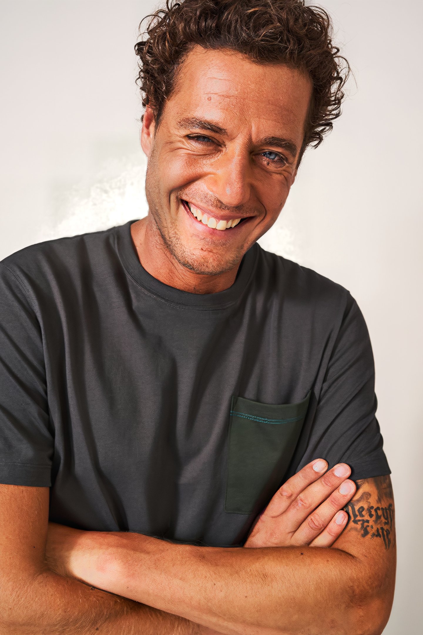 MOOR MERCERISED POCKET T SHIRT WASHED BLACK 2