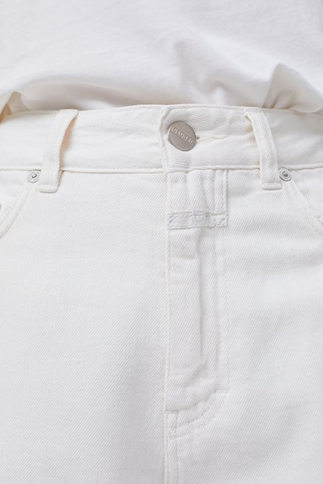 WOMEN STRAIGHT LEG SHORTS CREME 8