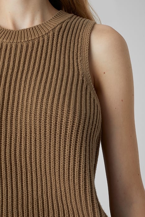 WOMEN CREW NECK RACER TOP KNITS NUTMEG 4