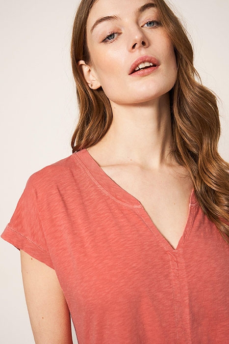 NELLY NOTCH NECK TEE MID PINK 3