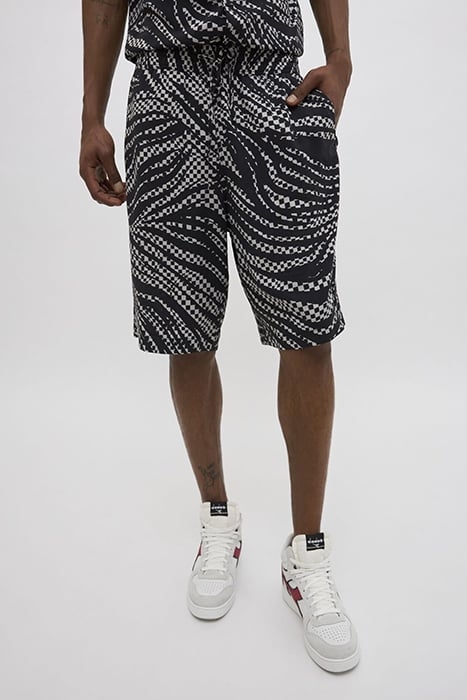 BLACK BERMUDA SHORTS, CHECKERBOARD FLAG MOTIF 1