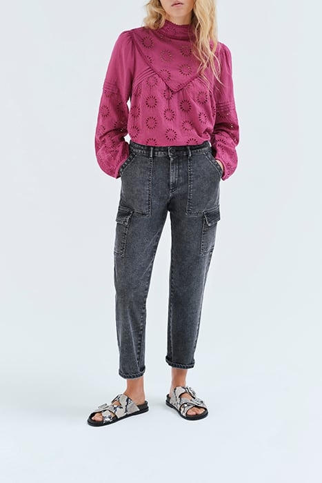 GREY CROPPED COMBAT JEANS WITH FLAP POCKETS 3