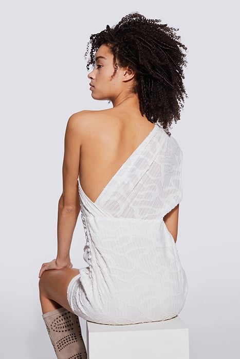 ROXANIE DRESS IN OFF WHITE 5