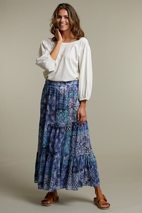 FANTASY BLUE ELASTIC WAIST SKIRT 3