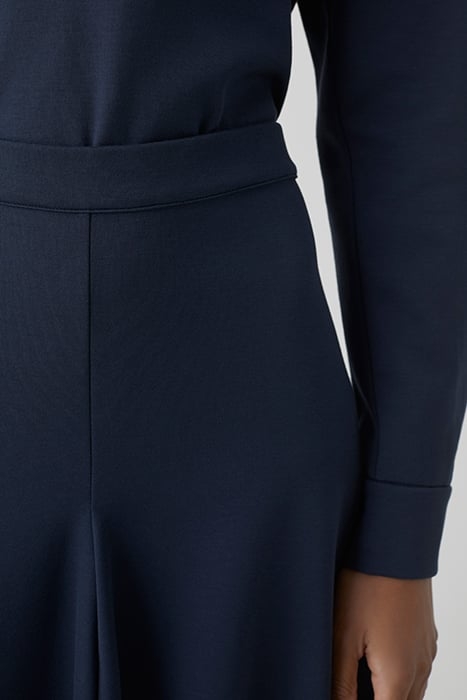 LONG SKIRTS DARK NIGHT 5