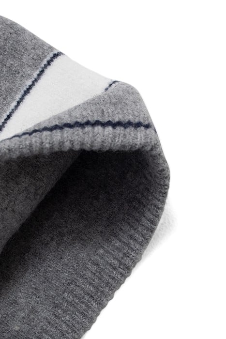 BOYS’ GREY SLOGAN JACQUARD KNIT SNOOD 6