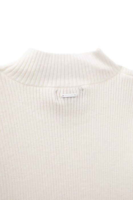 GIRLS’ WHITE KNIT SWEATER WITH BLUE STRIPES 6