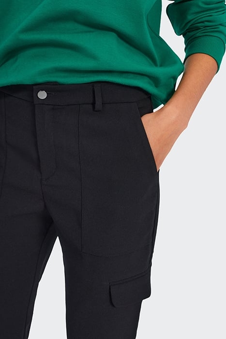 BLACK FLOWING COMBAT-STYLE TROUSERS 6