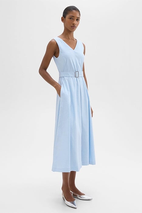 V-NECK VOLUME DRESS IN GOOD LINEN SKYLIGHT 1