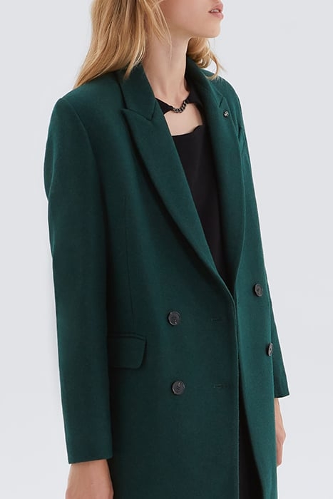 FIR GREEN LONG COAT WITH SKULL PIN BADGE TREE 4