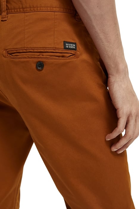 ESSENTIALS - MOTT SUPER SLIM F WALNUT 6