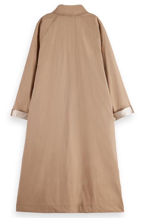 OVERSIZED TRENCHCOAT WITH GOLD LINING MOCCA 2
