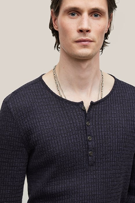 HAYES REGULAR FIT LS HEN LEY WITH TEXTUR MIDNIGHT 2