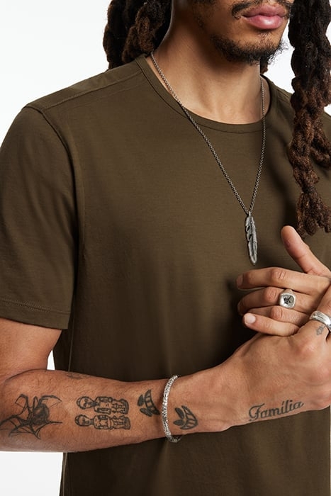 SABINE REGULAR FIT SS CREW WITH DART DET RYE 3