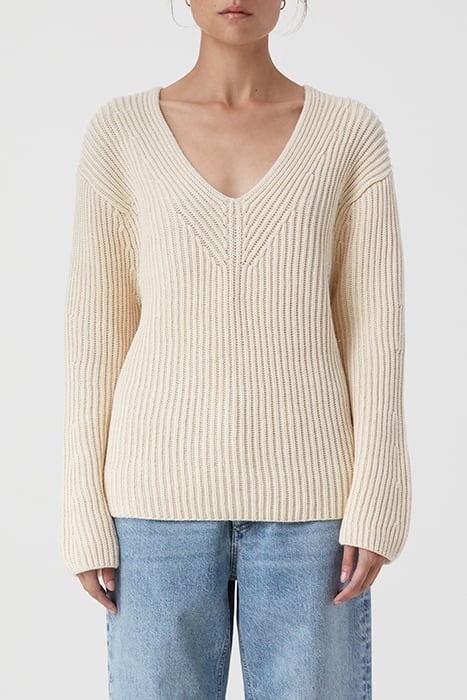 V NECK LONG SLEEVE IVORY 1