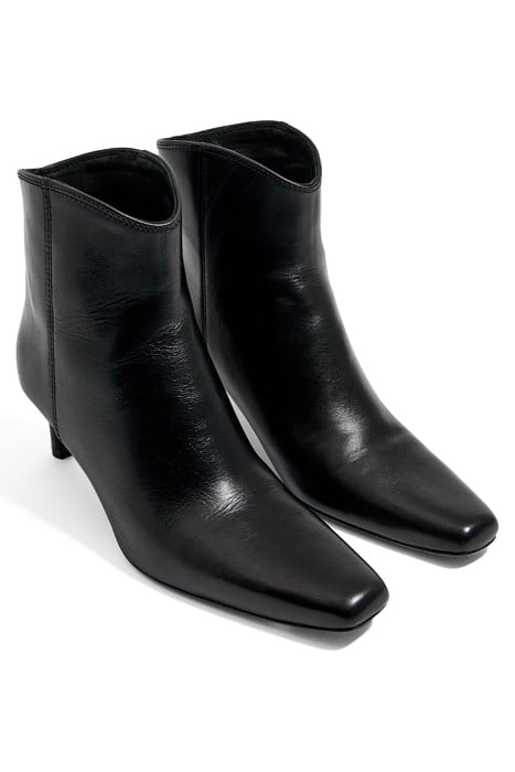 BLACK LEATHER HEELED GAUCHO ANKLE BOOT 2