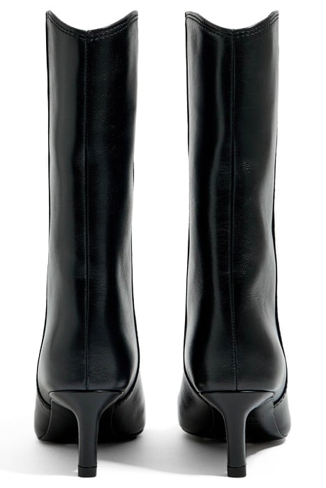 BLACK LEATHER HEELED GAUCHO BOOT 3