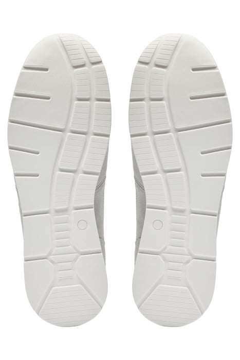 GREY RUNNER SNEAKER 7