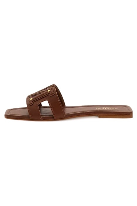 RAMADA SLIDE COGNAC 1