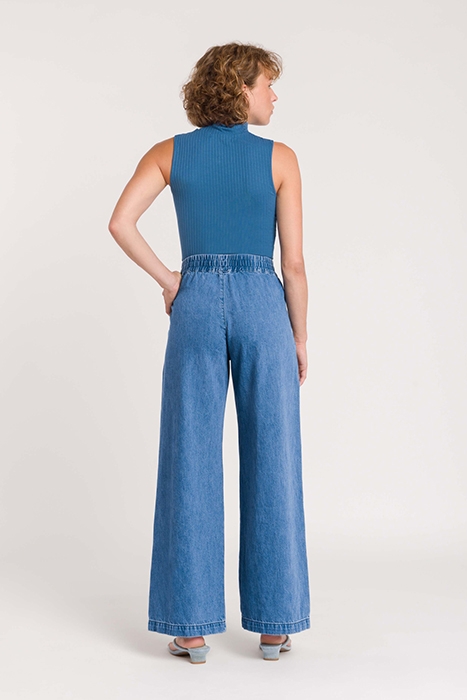 JACOBINA SLEEVELESS DARK BLUE 3