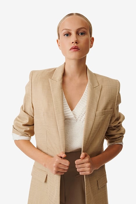 DANYS SINGLE BREASTED COAT IN CAMEL 4