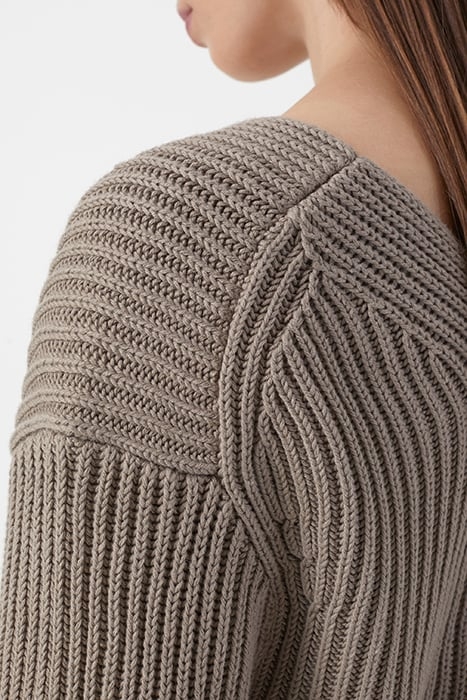 V NECK LONG SLEEVE KNITS BROWN SUGAR 6