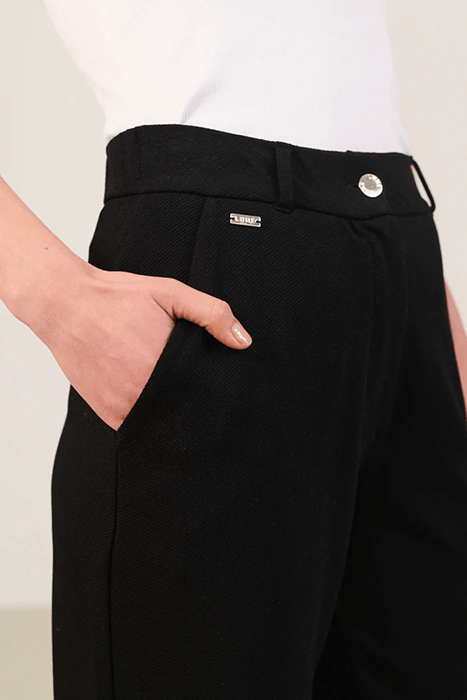 FOREST ESSENTIEL TROUSERS BLACK 3