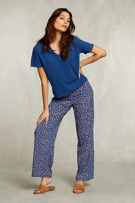 BLUE BASIC V-NECK T-SHIRT BLUE 3