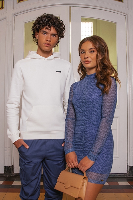 DELUXE HOODIE OFF WHITE 5