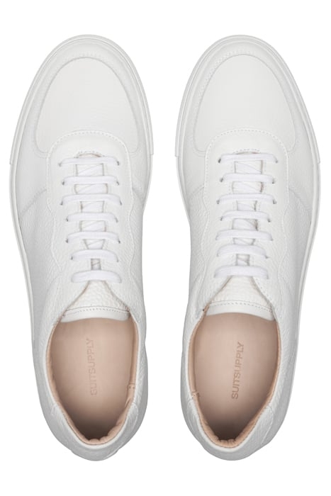WHITE SNEAKER 5