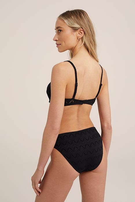 BIKINI TOP BLACK 2