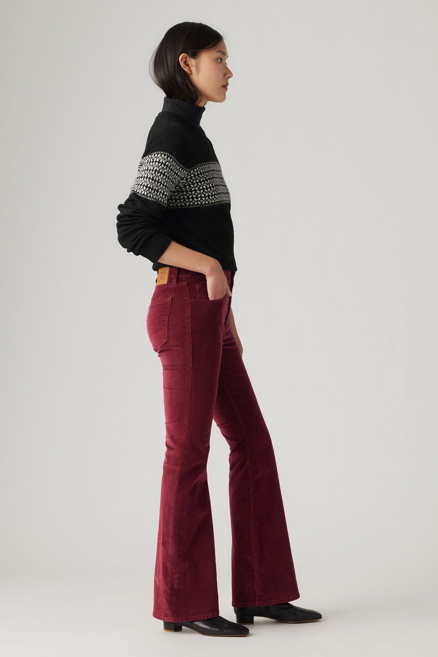 726™ HIGH RISE FLARE CORDUROY PANTS 6