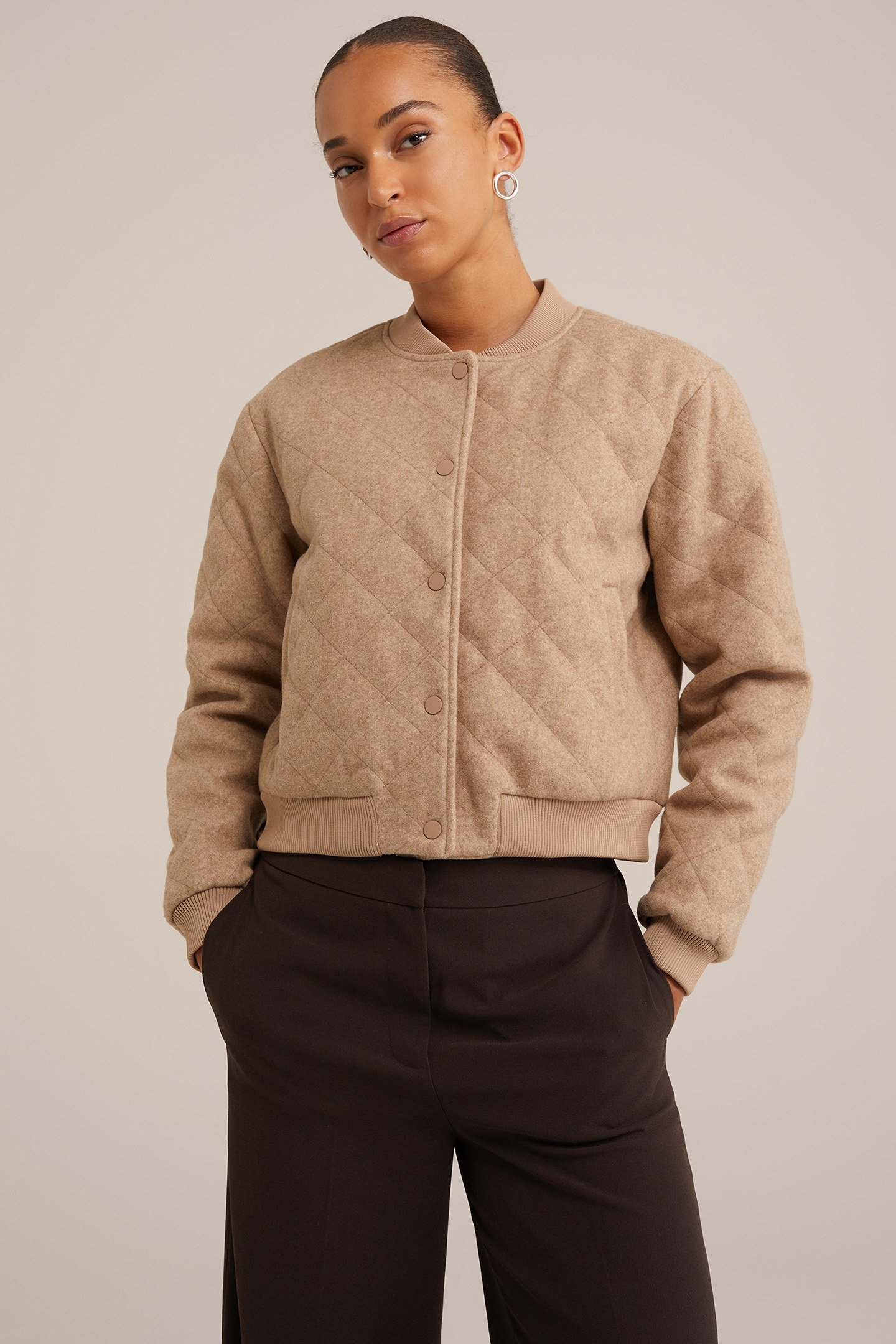 BOMBER BEIGE 5