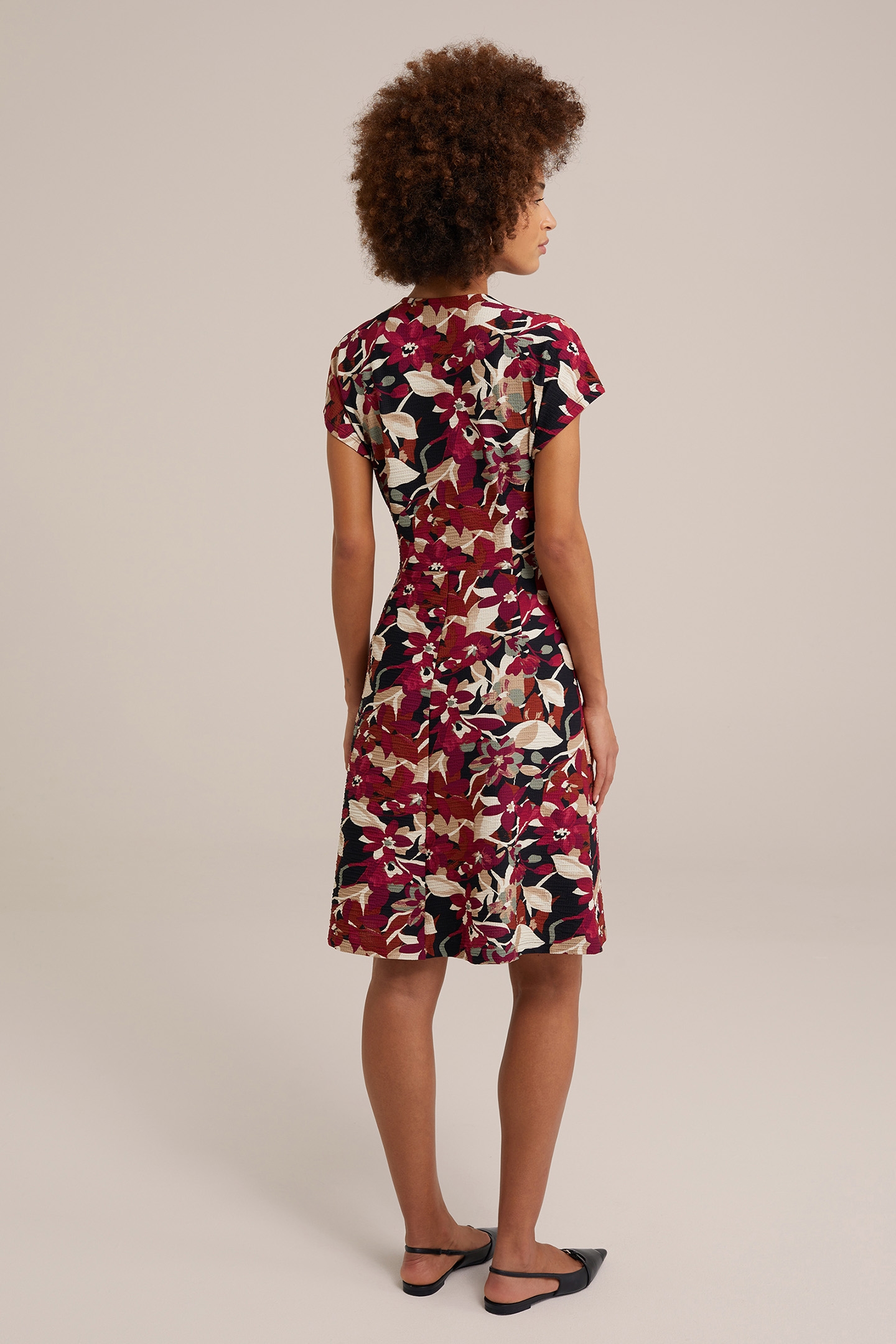 DRESS MID LENGTH MULTI-COLOURED 2