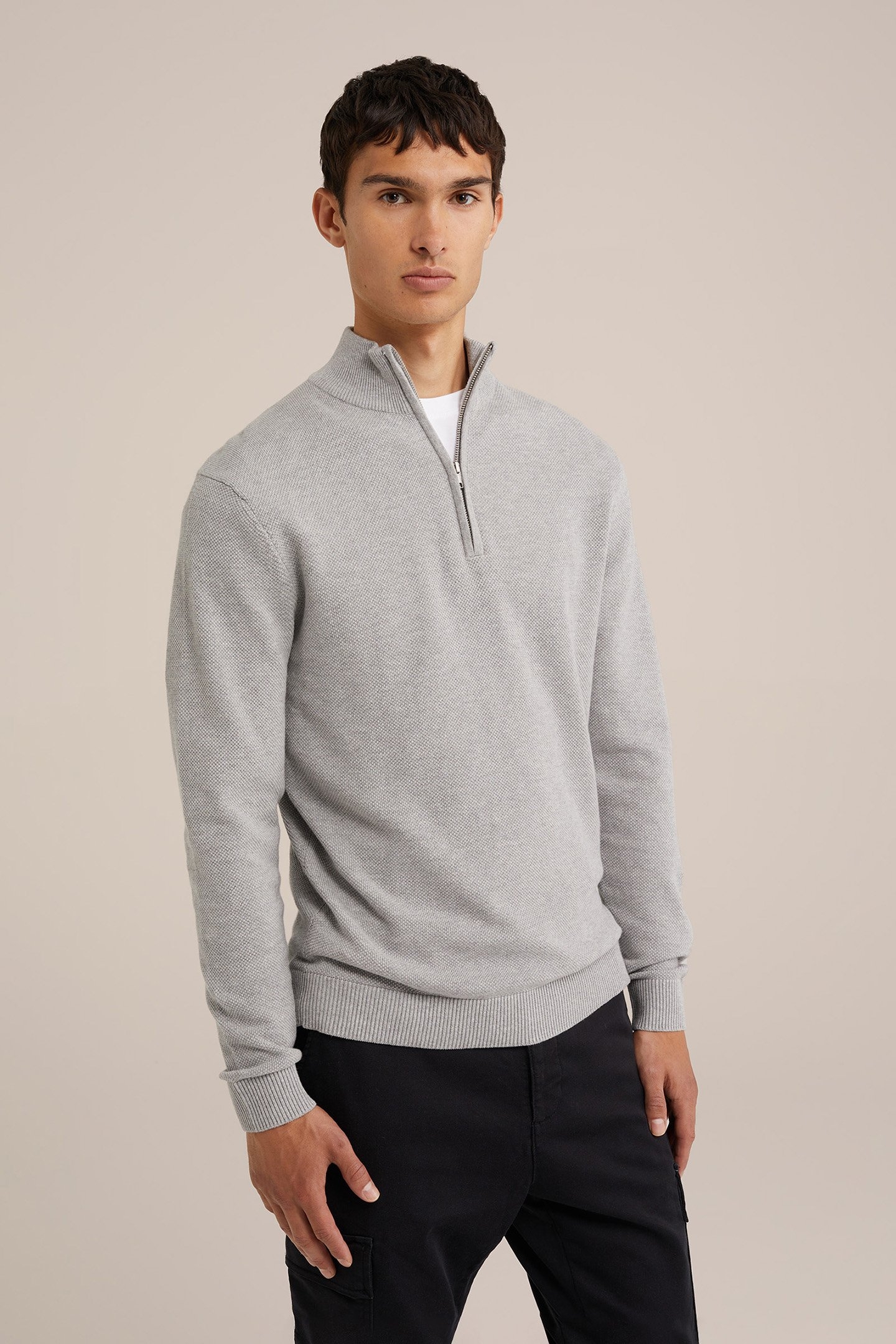 HALFWAY ZIPPER LIGHT GREY 1