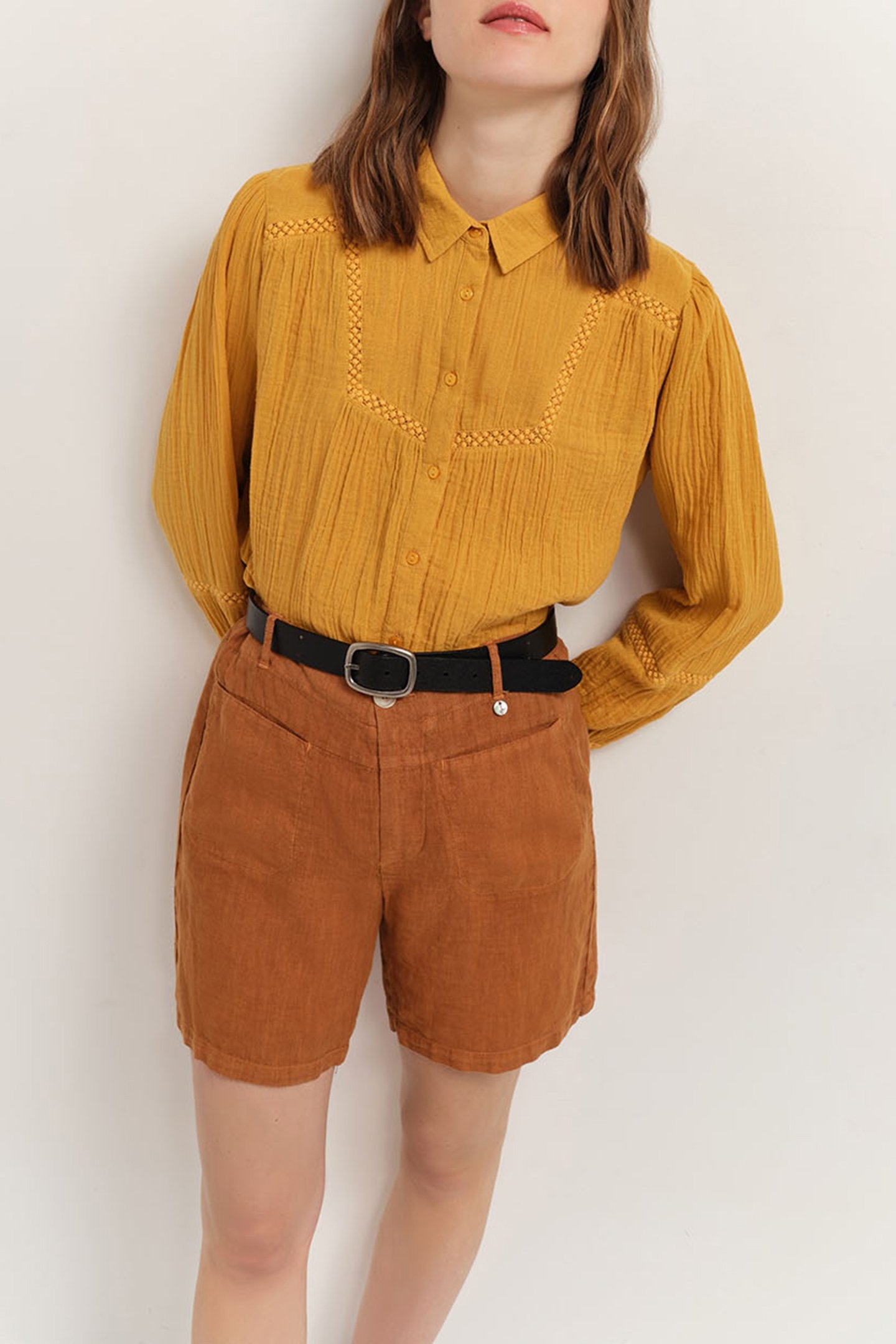 PODIUM - CARAMEL LINEN SHORTS CAMEL 4