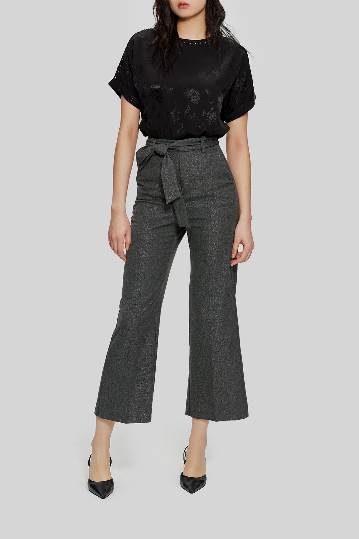 BLACK JACQUARD TOP WITH PLANT IMAGE AND STUDS 3