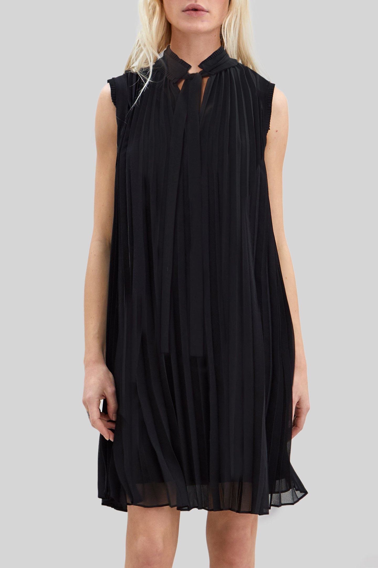 PURE EDITION – BLACK PLEATED BAGGY DRESS 1