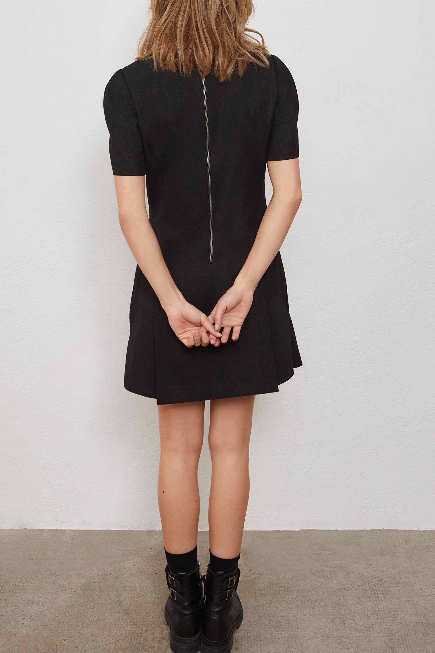 SHORT METALLIC DRESS IN BLACK 2